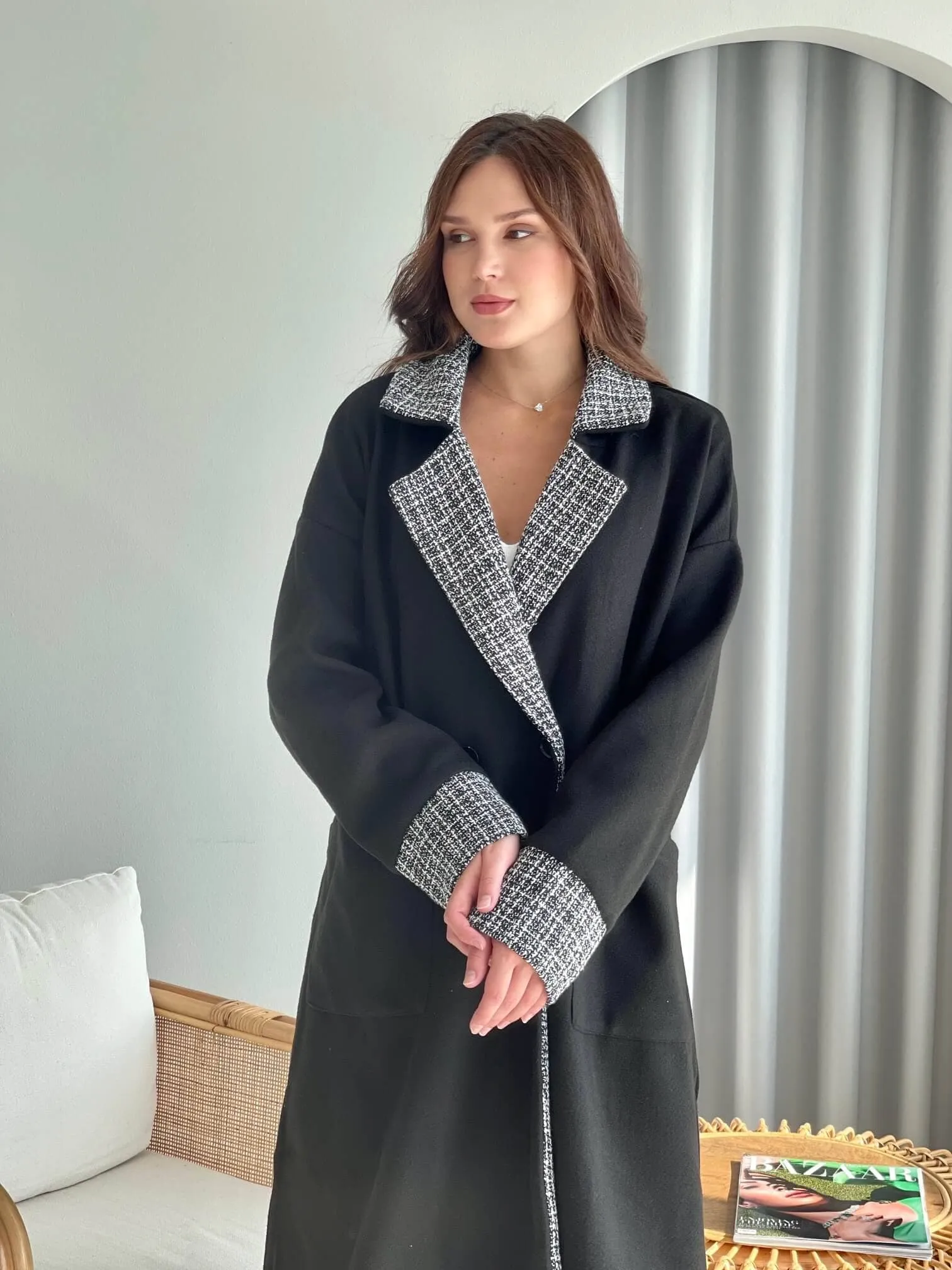 Black Drop Shoulder Coat (Plaided)