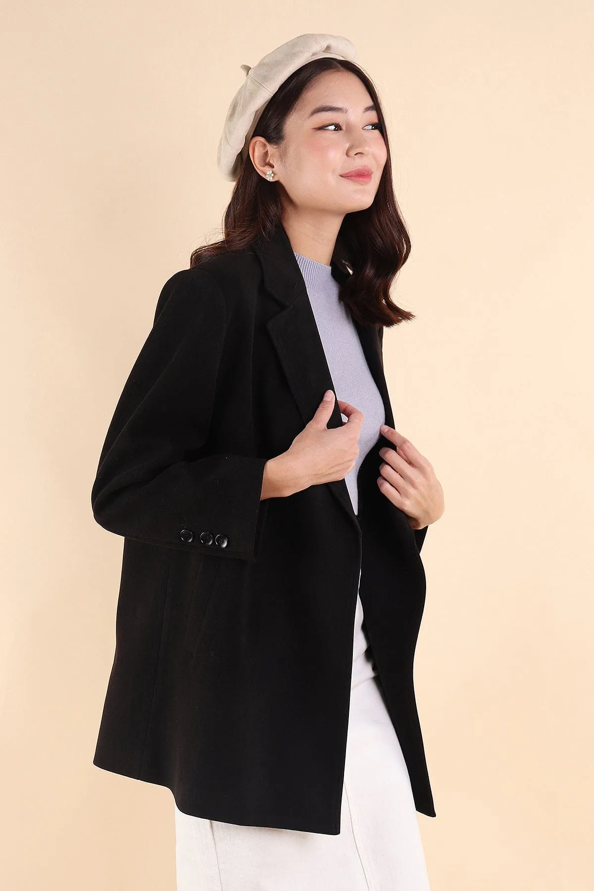 NARNIA WINTER COAT IN BLACK