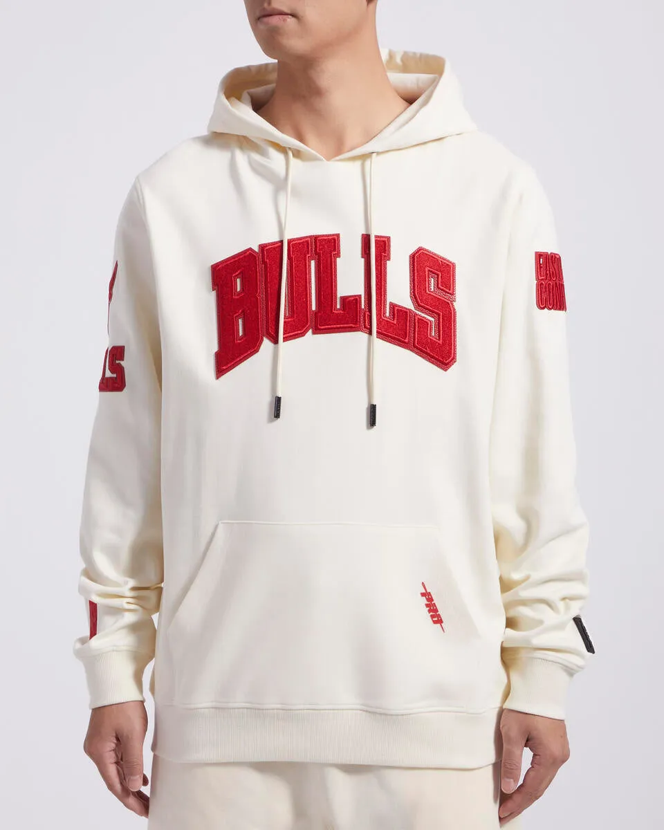 Pro Standard Chicago Bulls Triple Tonal DK PO Hoodie-Eggshell