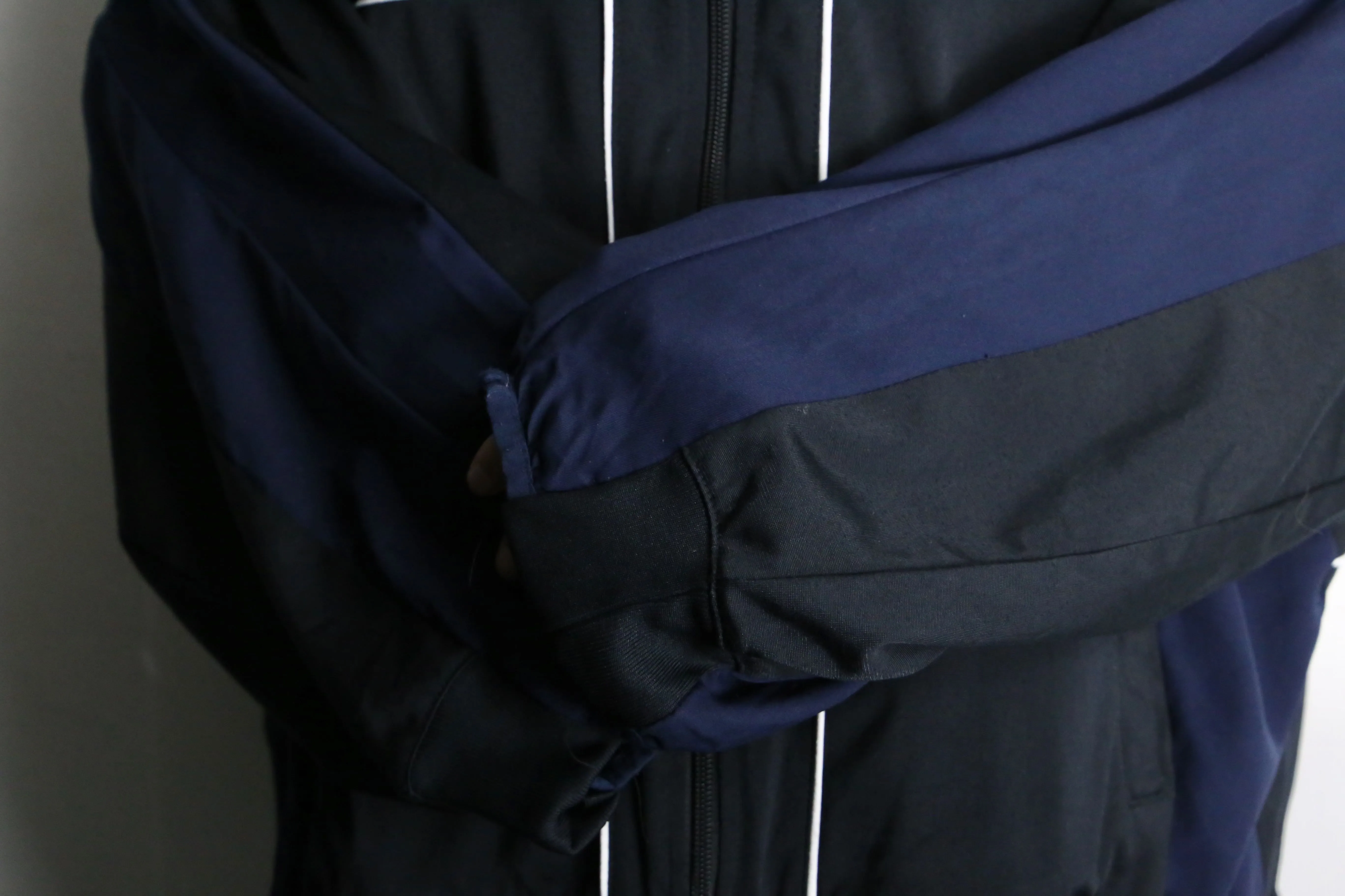 "Re:make" black×navy dolman sleeve track jacket