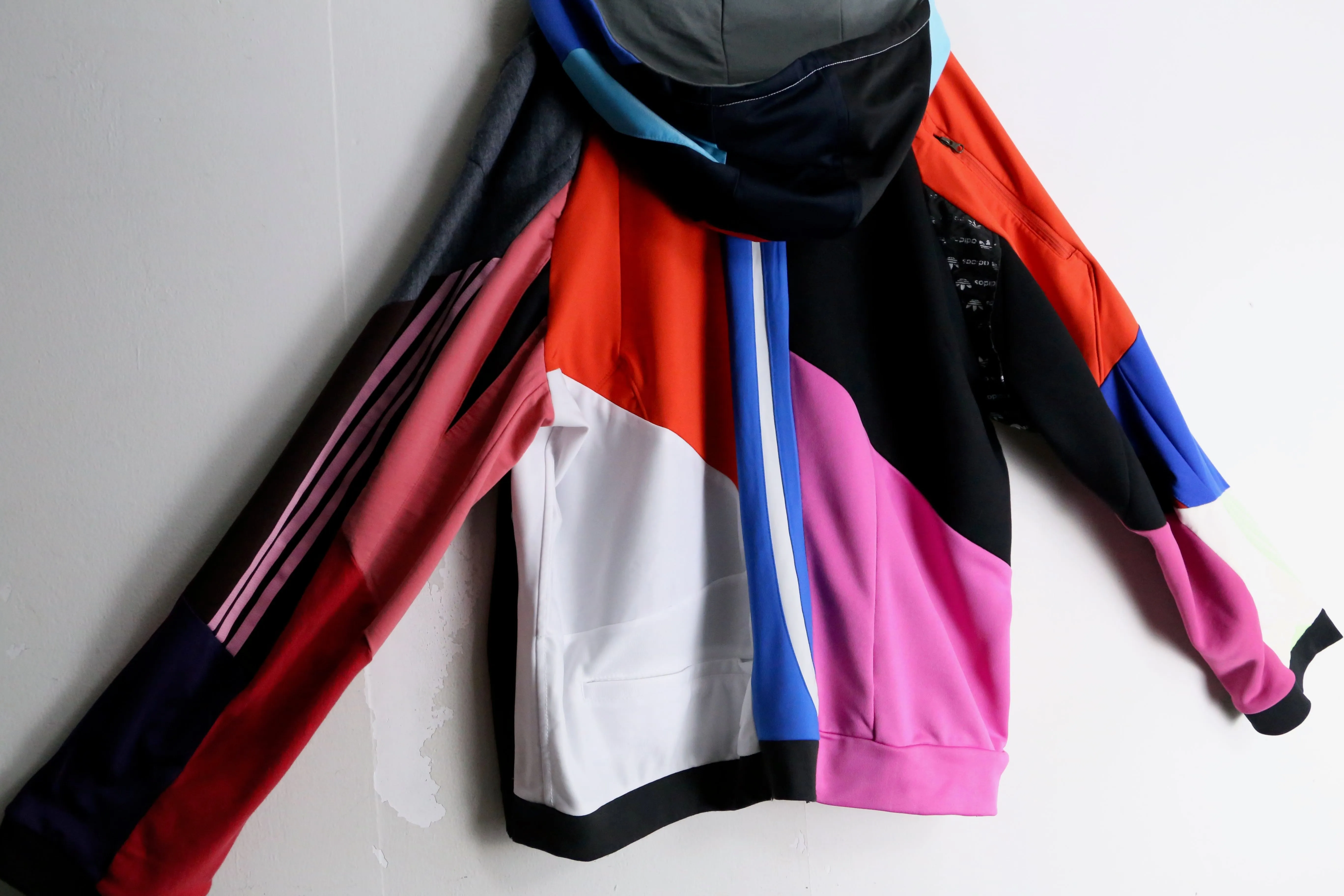 “Re:make” asymmetry colorful  track jacket